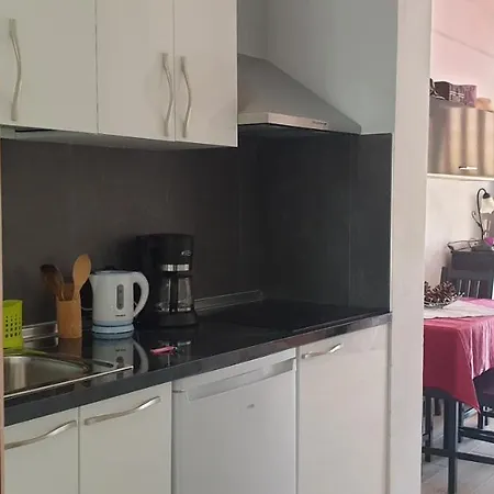 Piso Vista Oceano Cristiano Iii *